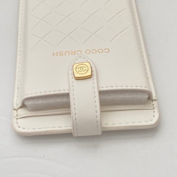 CHANEL Limited Edition Coco White Crossbody/Phone Case/Card holder NEW FREE gift - Picture 9 of 12